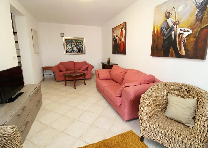 Bellavista 度假居 塔瑙内拉